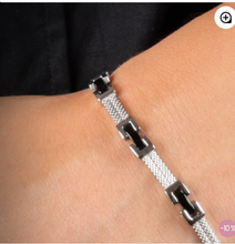 Carica l'immagine nel visualizzatore di Gallery, Bracciale Morellato Cross bicolore