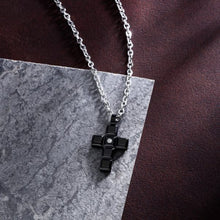 Carica l'immagine nel visualizzatore di Gallery, Morellato Collana Uomo con croce Collezione Motown