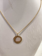 Carica l'immagine nel visualizzatore di Gallery, COLLANA DONNA OTTAVIANI BIJOUX MADRE PERLA
