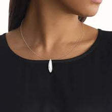 Cargar imagen en el visor de la galería, COLLANA DONNA CALVIN KLEIN "SCULPTED"
