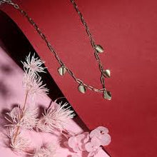 Carica l&#39;immagine nel visualizzatore di Gallery, COLLANA DONNA MORELLATO &quot;PAILLETTES&quot; GOLD
