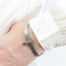 Carica l&#39;immagine nel visualizzatore di Gallery, Bracciale Morellato Gioielli Serie Sensazioni Con Chiave E Cristalli Bianchi
